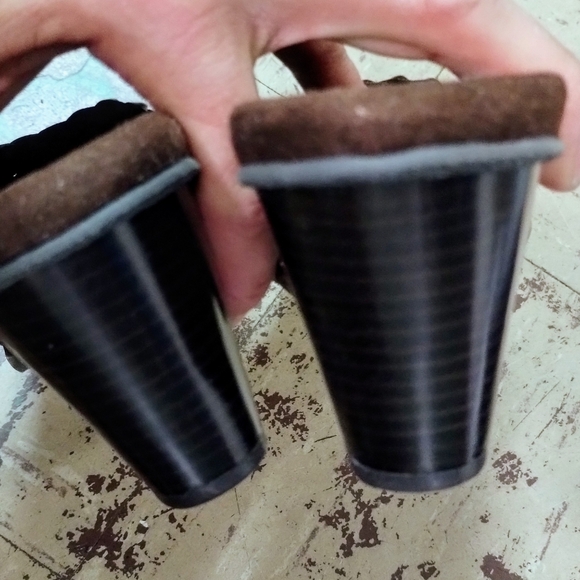 Liz Claiborne sandals NEW IN BOX - Picture 6 of 9